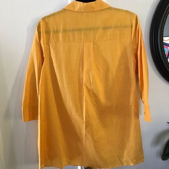 East 5th Button Down Oversized 100% Cotton Top - Picture 7 of 8